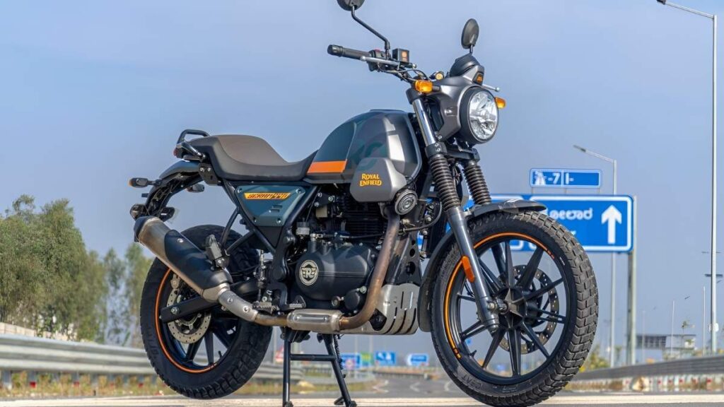 Royal Enfield Scram 440 2026 la scrambler moderna con espíritu clásico y potencia versátil